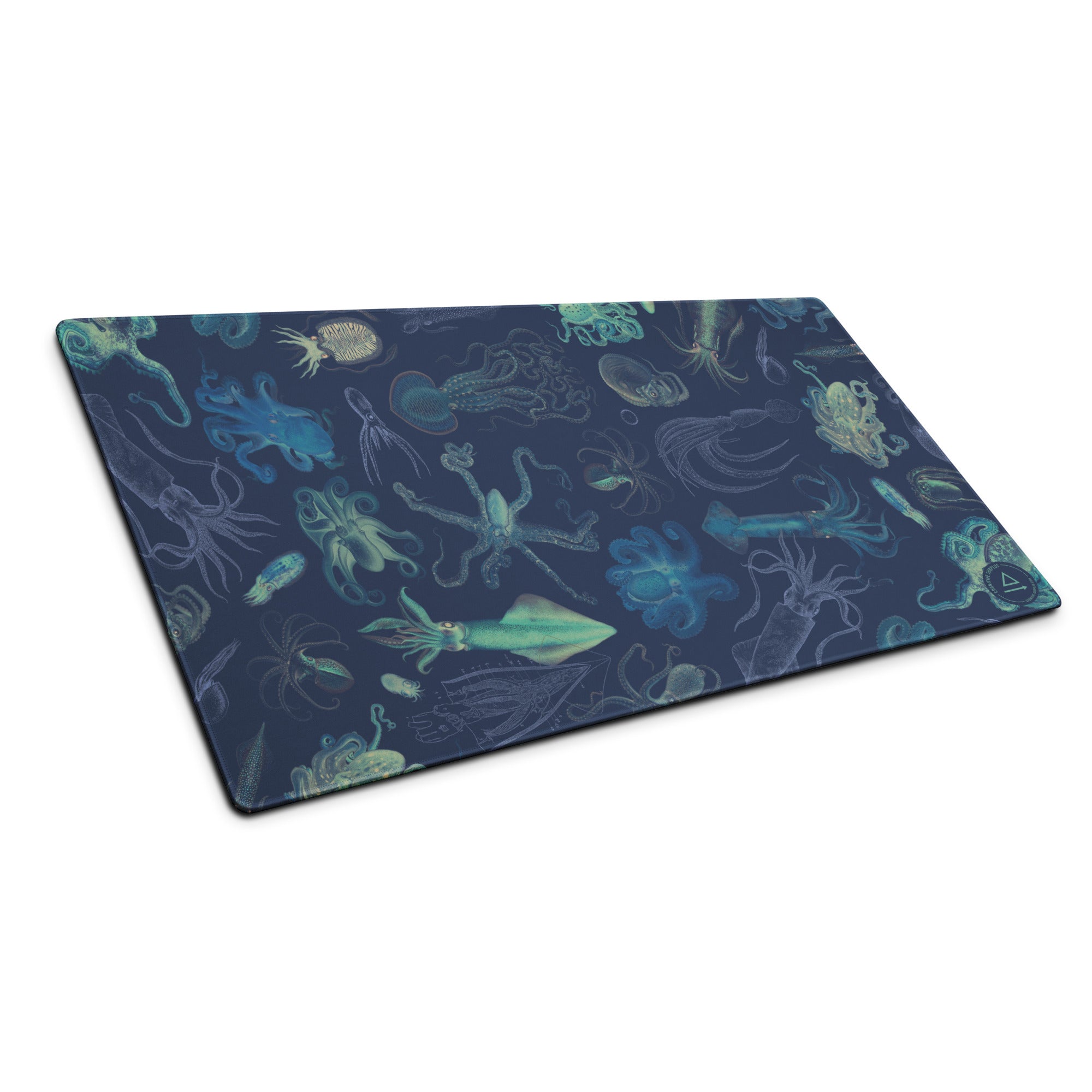gaming-mouse-pad-white-36x18-front-6595e2ebd7fa0.jpg